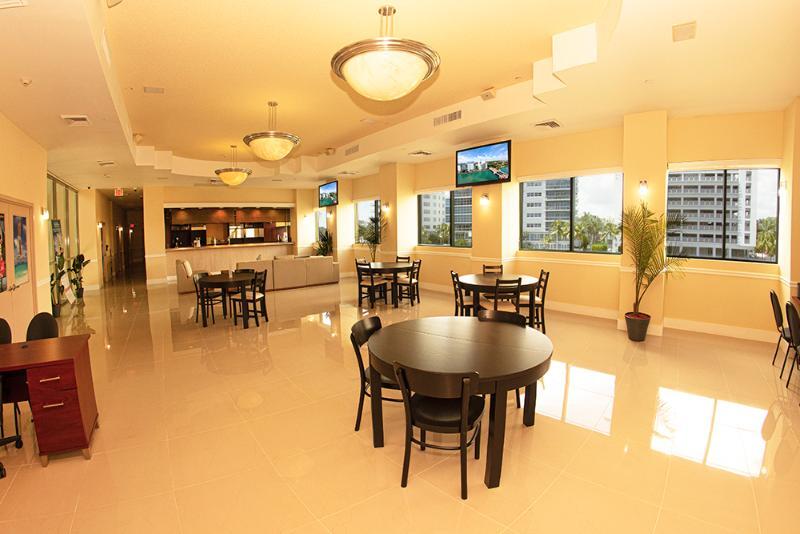 The Casablanca On The Ocean West Tower Hotel Miami Beach Exterior foto