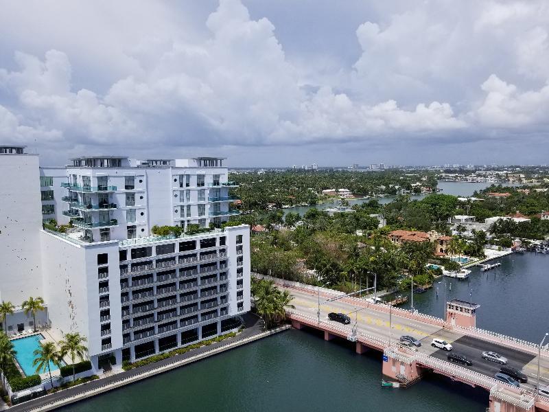 The Casablanca On The Ocean West Tower Hotel Miami Beach Exterior foto