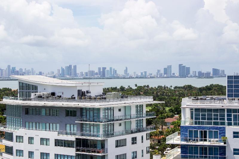 The Casablanca On The Ocean West Tower Hotel Miami Beach Exterior foto