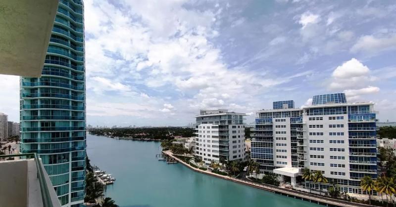 The Casablanca On The Ocean West Tower Hotel Miami Beach Exterior foto